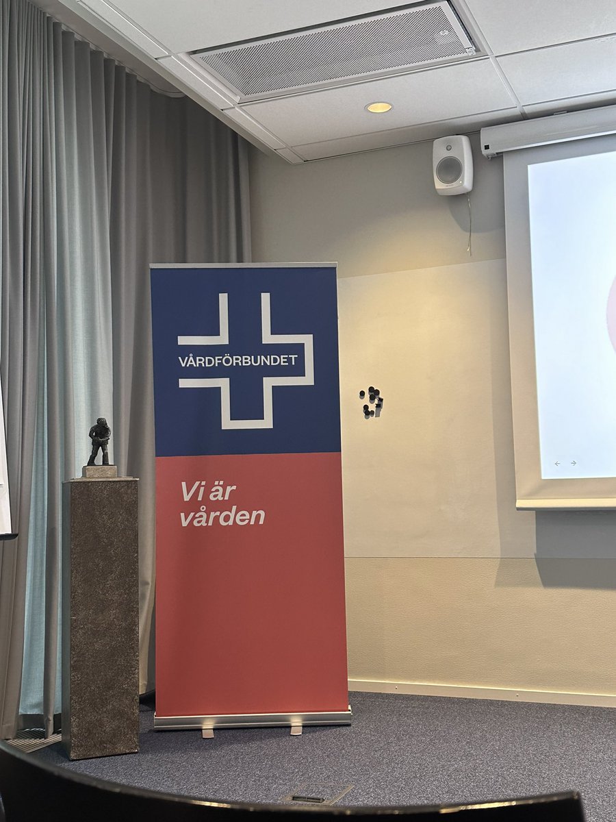 Williamkobani's tweet photo. #vårdförbundet spelar en viktig facklig roll i svensk hälso och sjukvård. Vi i vården måste bli lyssnade på och sedda på riktigt. Politiker och hierarkiska chefer har ett ansvar att skötta detta.#sskwilliam #vården https://t.co/YN0YujxlfD