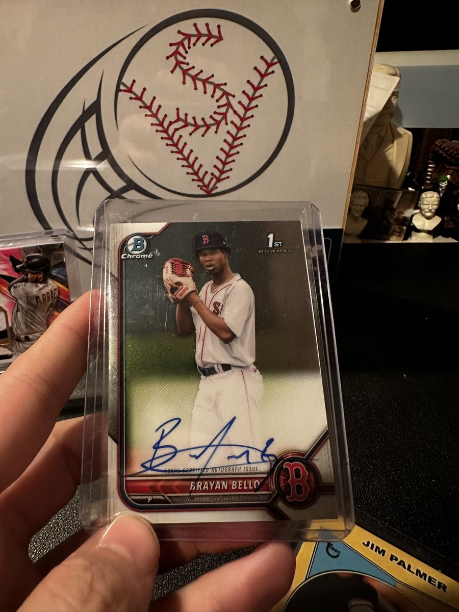 diamondcentric's tweet photo. Ace Giveaway: Giving away a Brayan Bello base auto to celebrate is new contract. To enter 

1. Like and RT
2. Follow us and @TheSkippersView 
3. Tag a friend 

Extra entries if you subscribe to our website in bio. Winner announced Monday. https://t.co/AVYuD7W8yQ