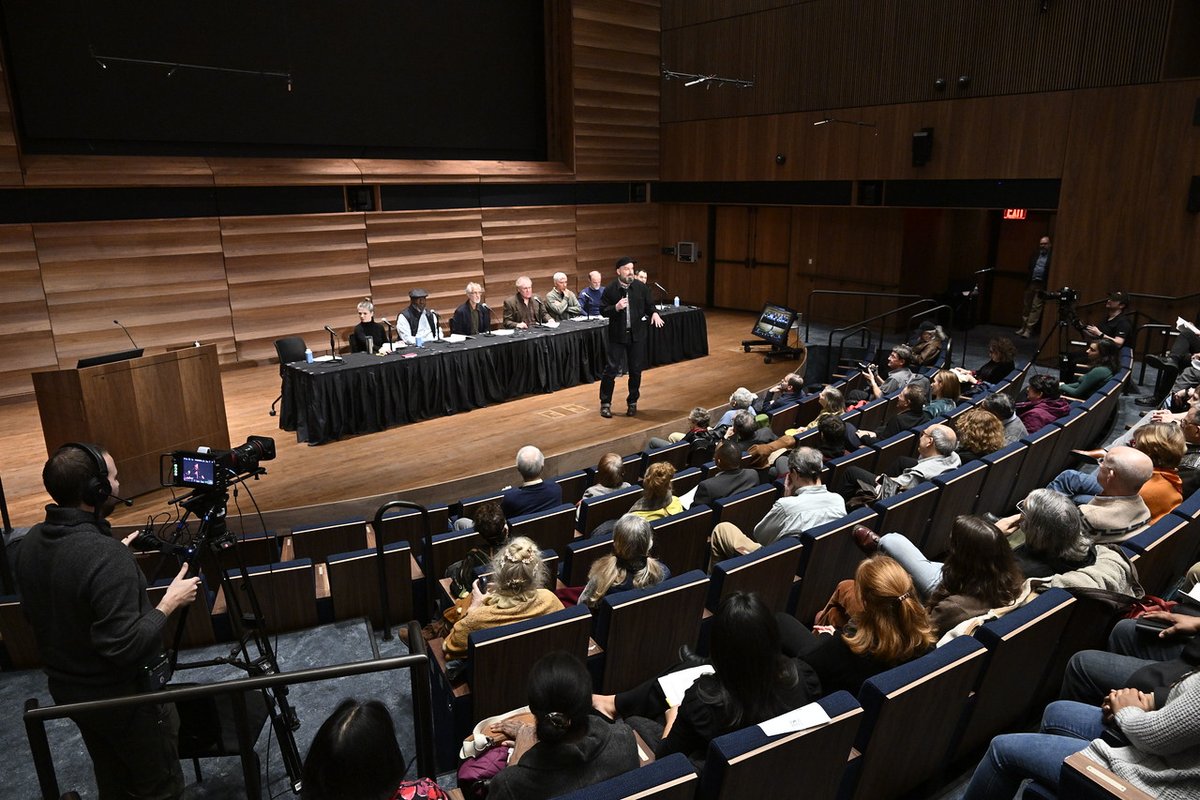 ICYMI: Congratulations to our department chair Dr. Keshia Pollack Porter (<a href="/DR_KMP/">Dr Keshia Pollack Porter</a>) and the rest of the cast from last month’s <a href="/TheatreOfWar/">dB</a> production of “An Enemy of the People." The play follows a doctor’s attempt to reveal the truth behind a rural town’s poisoned water supply.