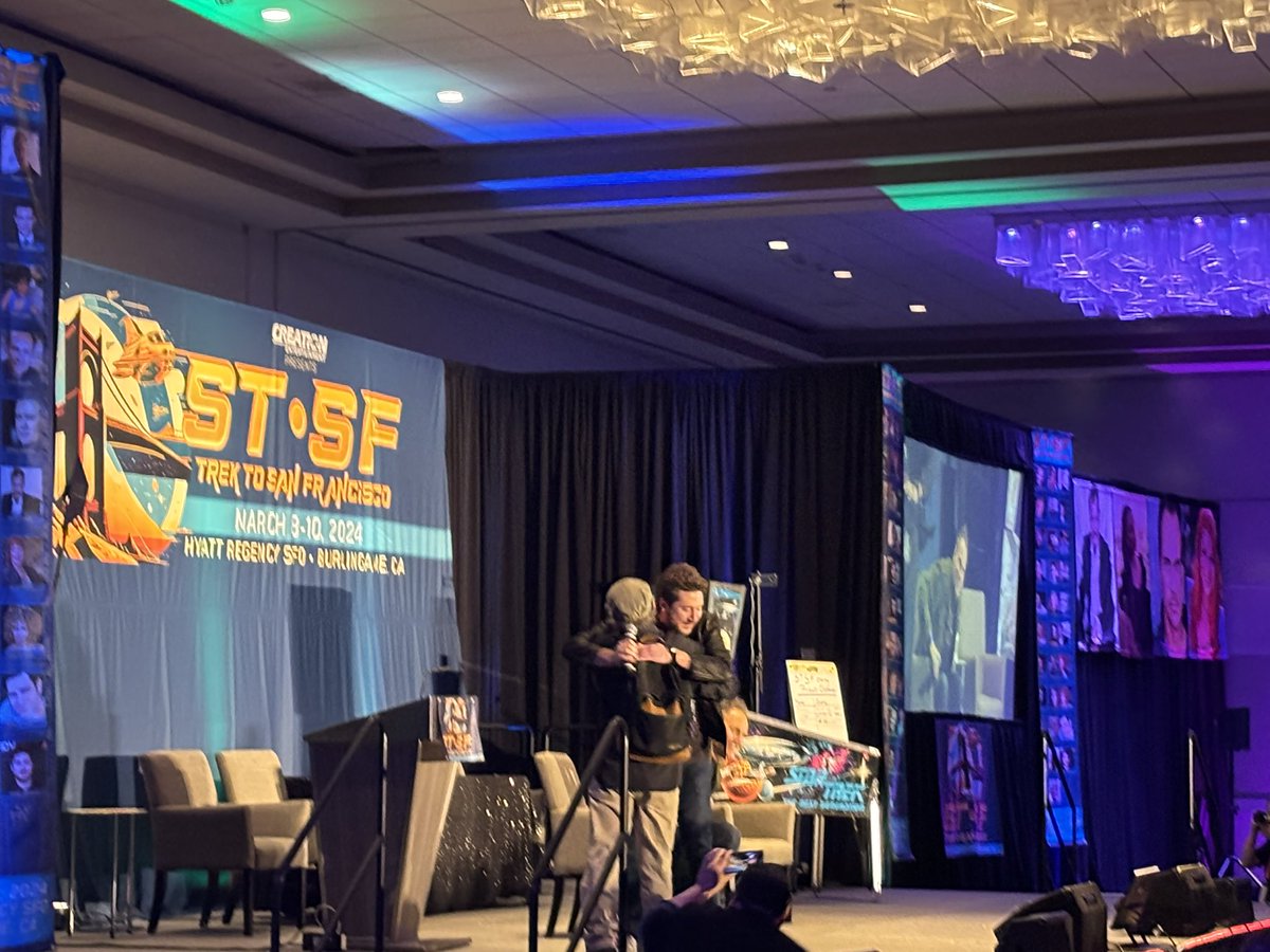 annmariesegal1's tweet photo. NEELIX!!! @CreationEnt #STSF #Picard @TerryMatalas @ToddStashwick 🤩🖖<leola root emoji!!> https://t.co/bhMg5uNeOi