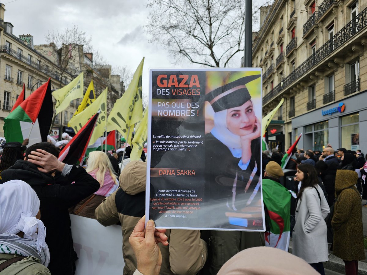 Youcefasnami's tweet photo. Manif pro Gaza. #Gazaagenocide #Palestine #Paris https://t.co/s6vhtPLdzn
