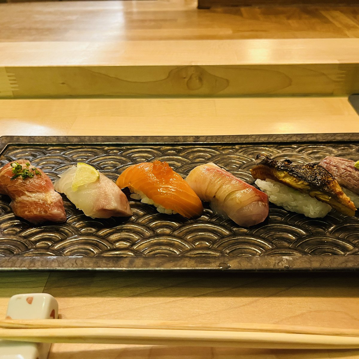 DGlanzGermany's tweet photo. フランクフルトに新しい和食の銘店が！
目にも美味しい逸品のコースが楽しめます。

予約をしてドレスアップをしてご訪問ください🙂

CAGLA Frankfurt japanese cuisine 
Wallstraße 22, 60594 Frankfurt am Main 
https://t.co/ah5D1FFaKy

#cagla #フランクフルトの和食 #フランクフルトの高級店 https://t.co/vHoAfTDoJ1