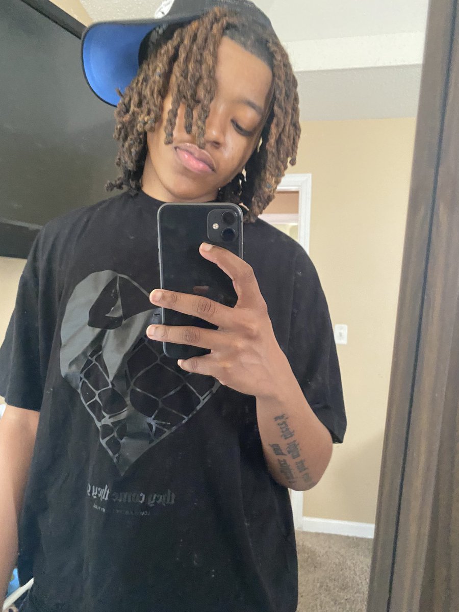 ayntrippin's tweet photo. a bad bitch just wanna be seen https://t.co/BSurxUeYxv