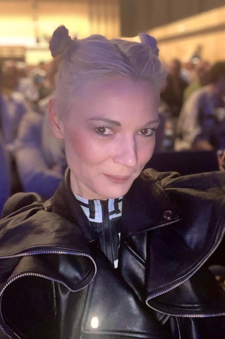 Heute mal beim Symphonieorchester, nat&uuml;rlich Rock, aber ausnahmsweise sitzend in der ersten Reihe 🙃 #PrimeOrchestra<a href="/tag/primeorchestra"class="tags"><span>#primeorchestra</span></a>