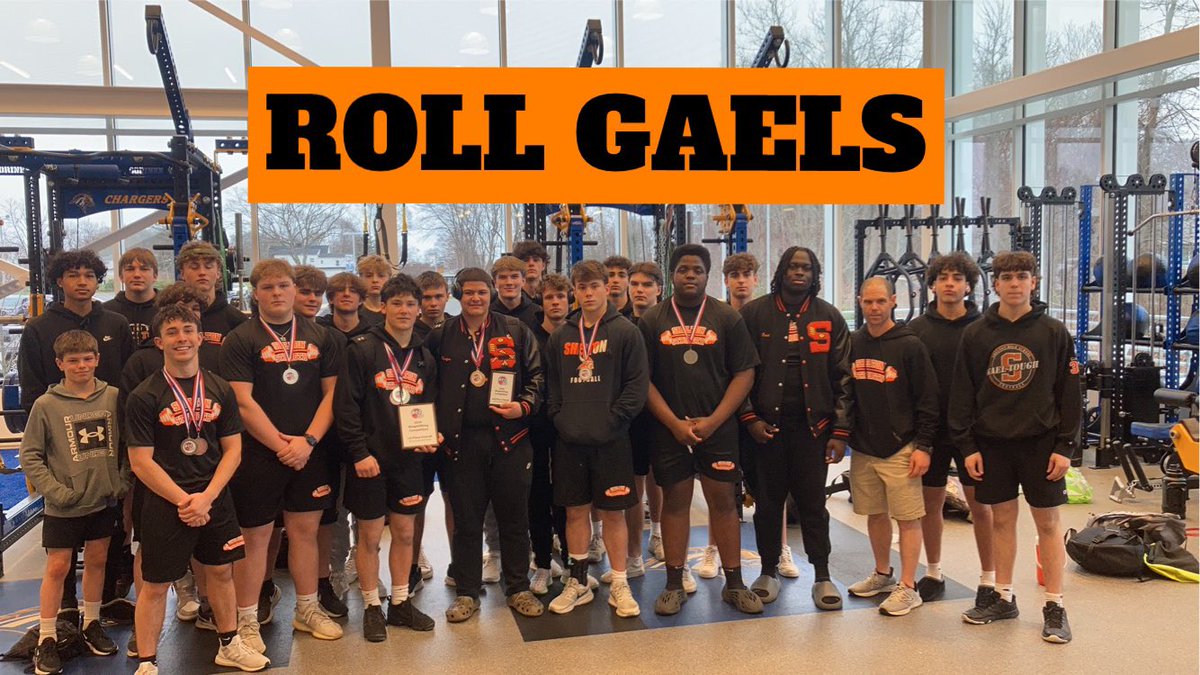 Michael74413917's tweet photo. Great job at the first SCC Weightlifting Competition!  Team 3rd place. Ryan Kinik 1st overall in his weight class, Joe Vargas 2nd in his. Numerous medal winners in the individual lifts.  @gaels_football @sheltongaelsAD @kriddleSHS https://t.co/ME4MrMKJdO