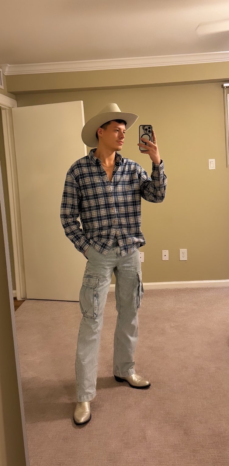 Save a horse, ride a twink https://t.co/W0BEz9ISYa