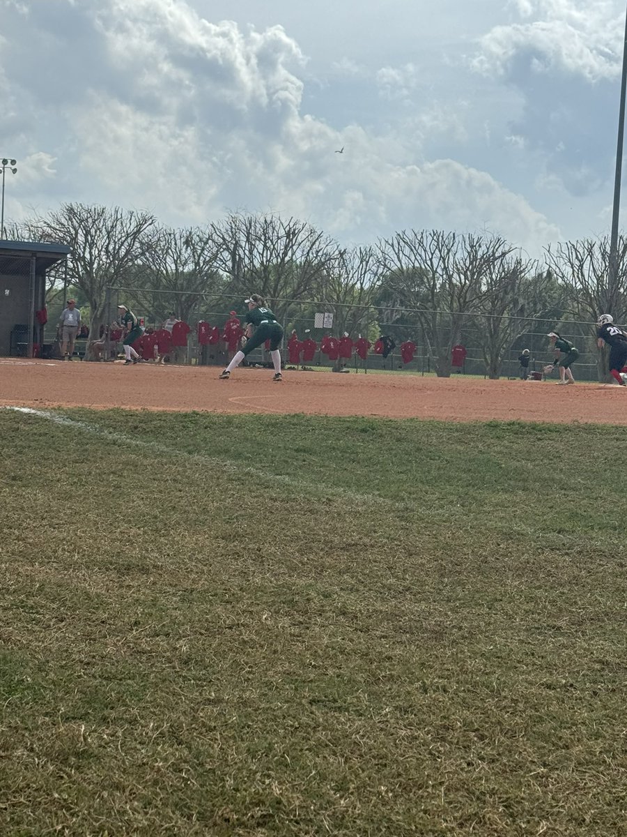 Kenzie_LongT2's tweet photo. This week I get to be sister. 

There is nothing better. I love watching you play @jordyn_long https://t.co/b2sv0fJg1g