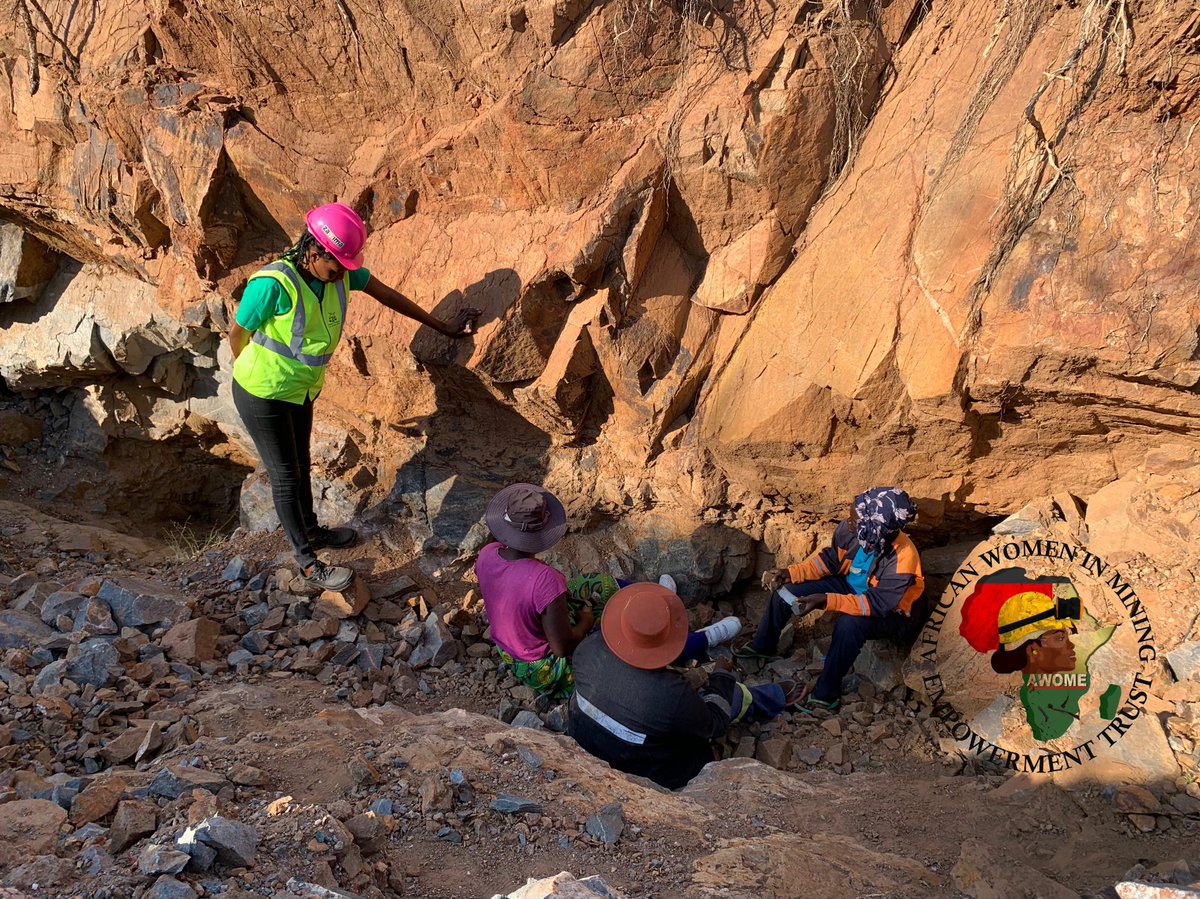 awometrust's tweet photo. Was at Hongoedza mine celebrating #InternationalWomensDay2024 with women miners at their workplace

Limitless women working together have the power to change not only the workplace,but also to change the world
#InspireInclusion
@zawima_org
@ZELA_Infor
@mwacsmed
@AWIMA2063
@IntWiM https://t.co/0L4B2hSs9a