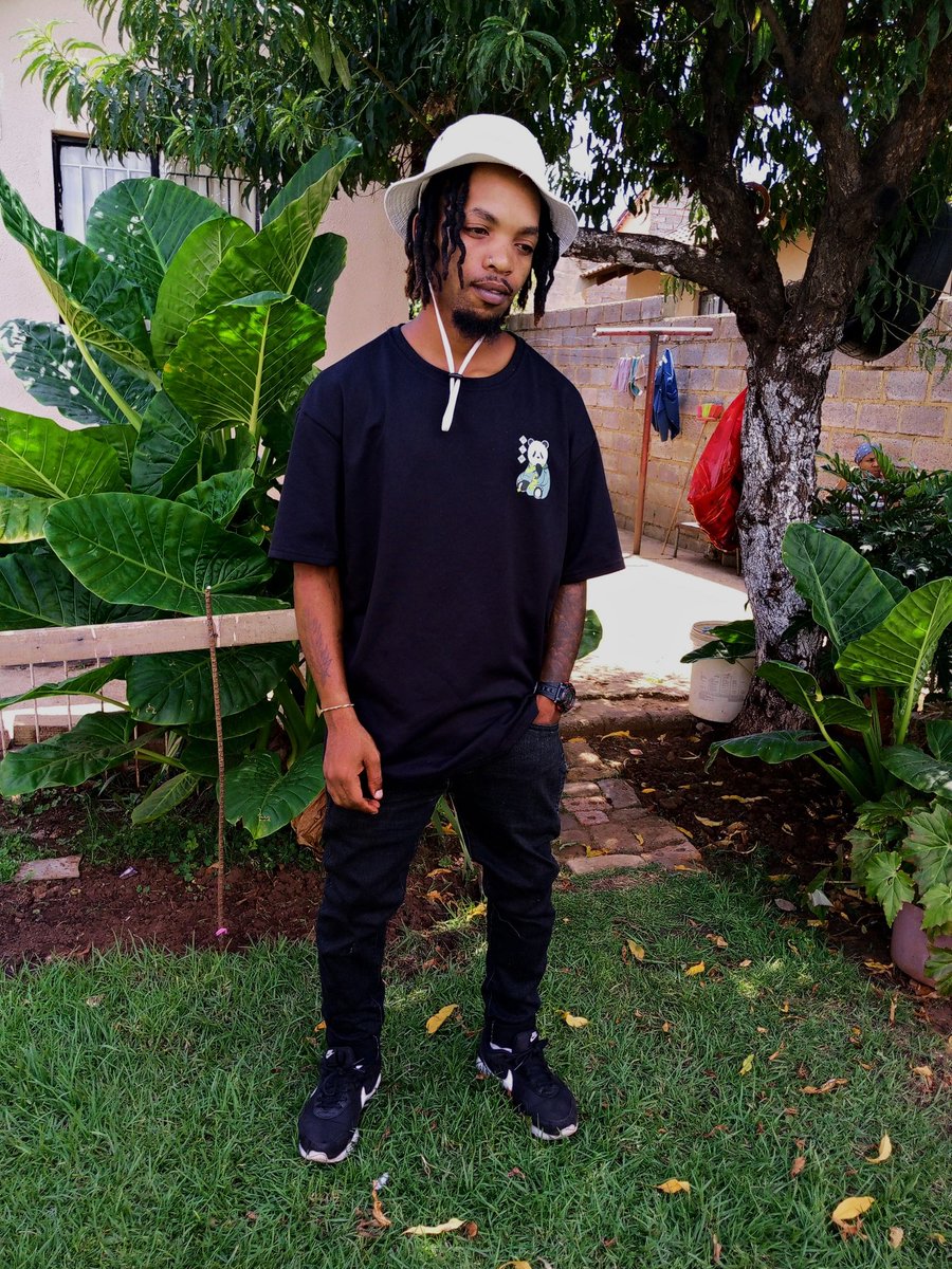 stolenkeys1.bandcamp.com/track/ithuba-o…