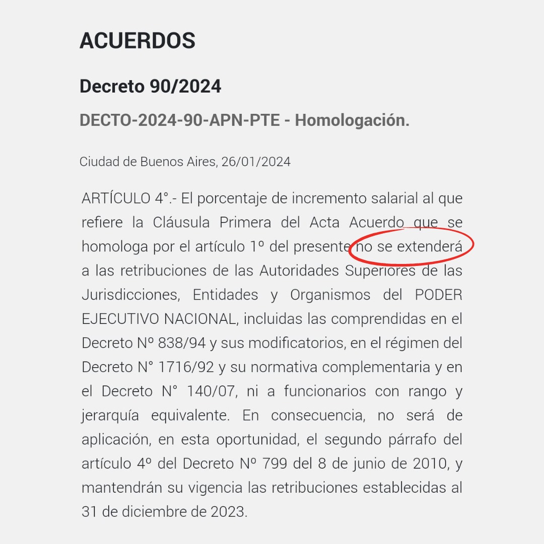 Juli_Strada's tweet photo. Señor Milei, hágase el favor de no mentir. 
Usted en enero firmó el aumento dejando afuera a las autoridades superiores. Incluso su Ministro Caputo se jactó de esa decisión.
Y ahora el 29 de febrero Usted SE INCLUYÓ A SÍ MISMO en el aumento. 

No tiene que irse hasta el 2010 ni patalear mencionando a CFK. Era fácil: si pretendia ser coherente con su electorado tenía que firmar lo mismo que firmó en enero.

Hágase cargo de la decisión.