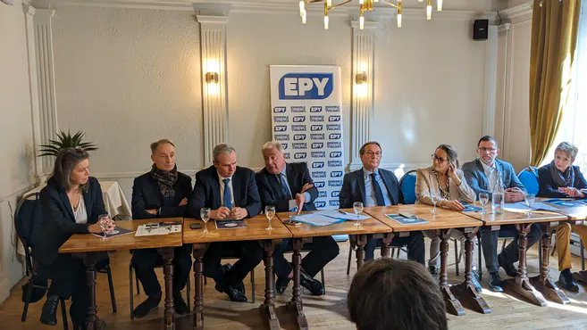 Municipales 2026 : la droite veut rassembler dans les Yvelines avec le parti local Ensemble pour les Yvelines
lechorepublicain.fr/versailles-780…