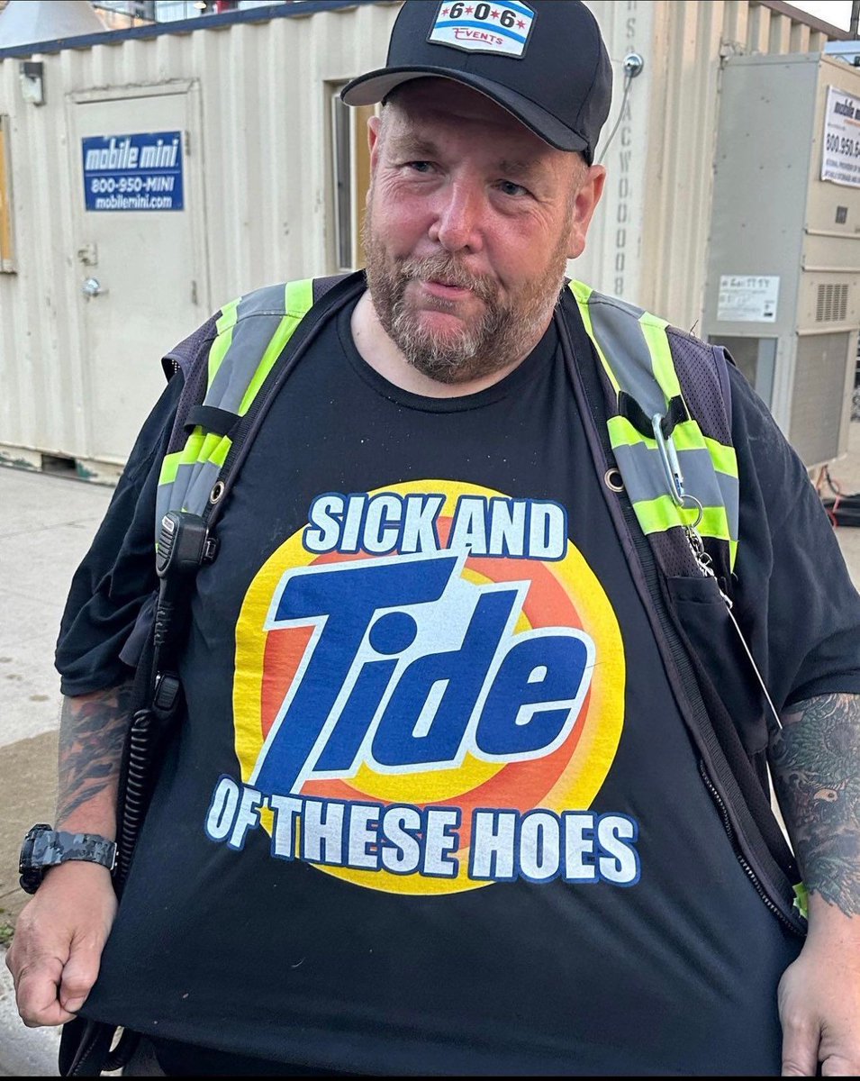shirtsthtgohard's tweet photo. https://t.co/EIaiIwexcE