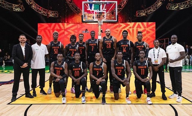 Ndakeje cane umurwi w'umupira wa basket <a href="/DynamoBbc/">Dynamo BBC</a> kw’iteka uriko uratera Uburundi n'ingene uriko uritwara neza mu nkino zo mw'ihiganwa "BAL season4" #BAL4; uno musi ukaba utahanye iyindi ntsinzi.
Turabateye intege mu nkino zizokurikira,mutere imbere nk'umuzinga,turi kumwe namwe!