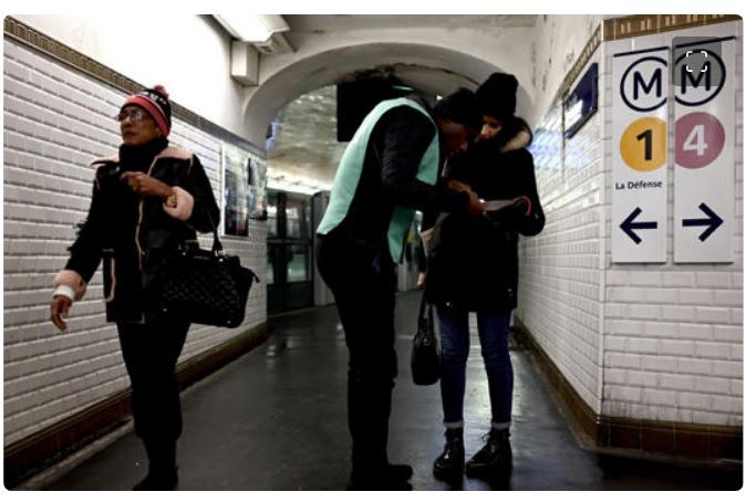 1fRespect's tweet photo. 🚷 Même pour les piétons ➡ #SensInterdit utilisé = usager verbalisé !
#métro #sécurité #25euros #1Frespect
https://t.co/3TGD6WyjK5 https://t.co/dQZ6zGSWZK