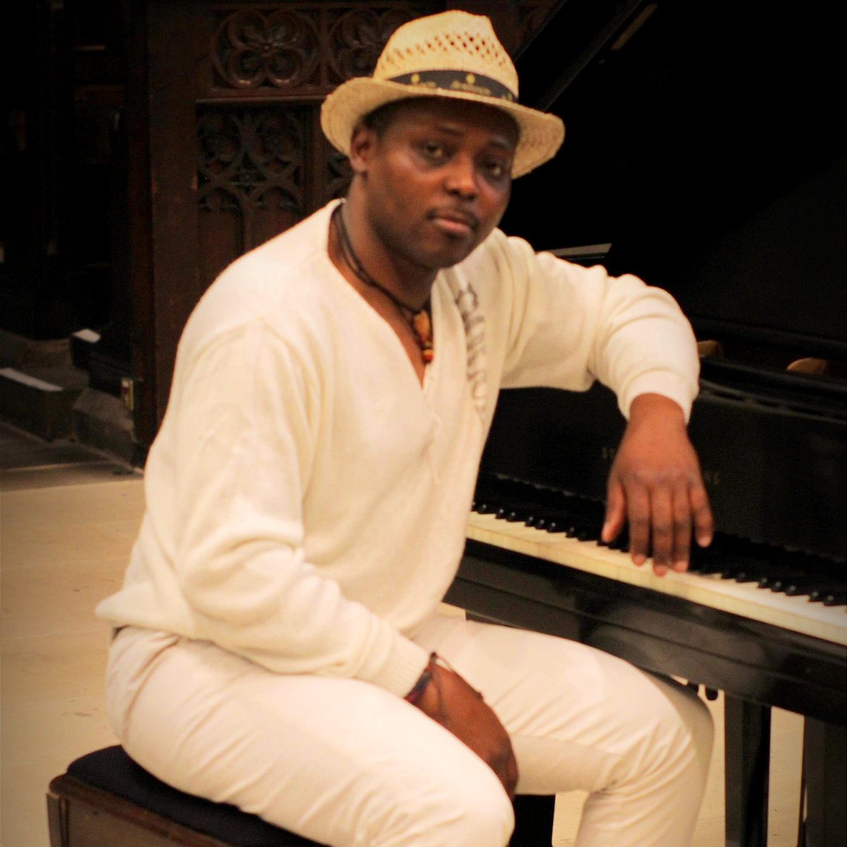 tebumuzikstudio's tweet photo. #NewProfilePic https://t.co/txIxwsWuzf