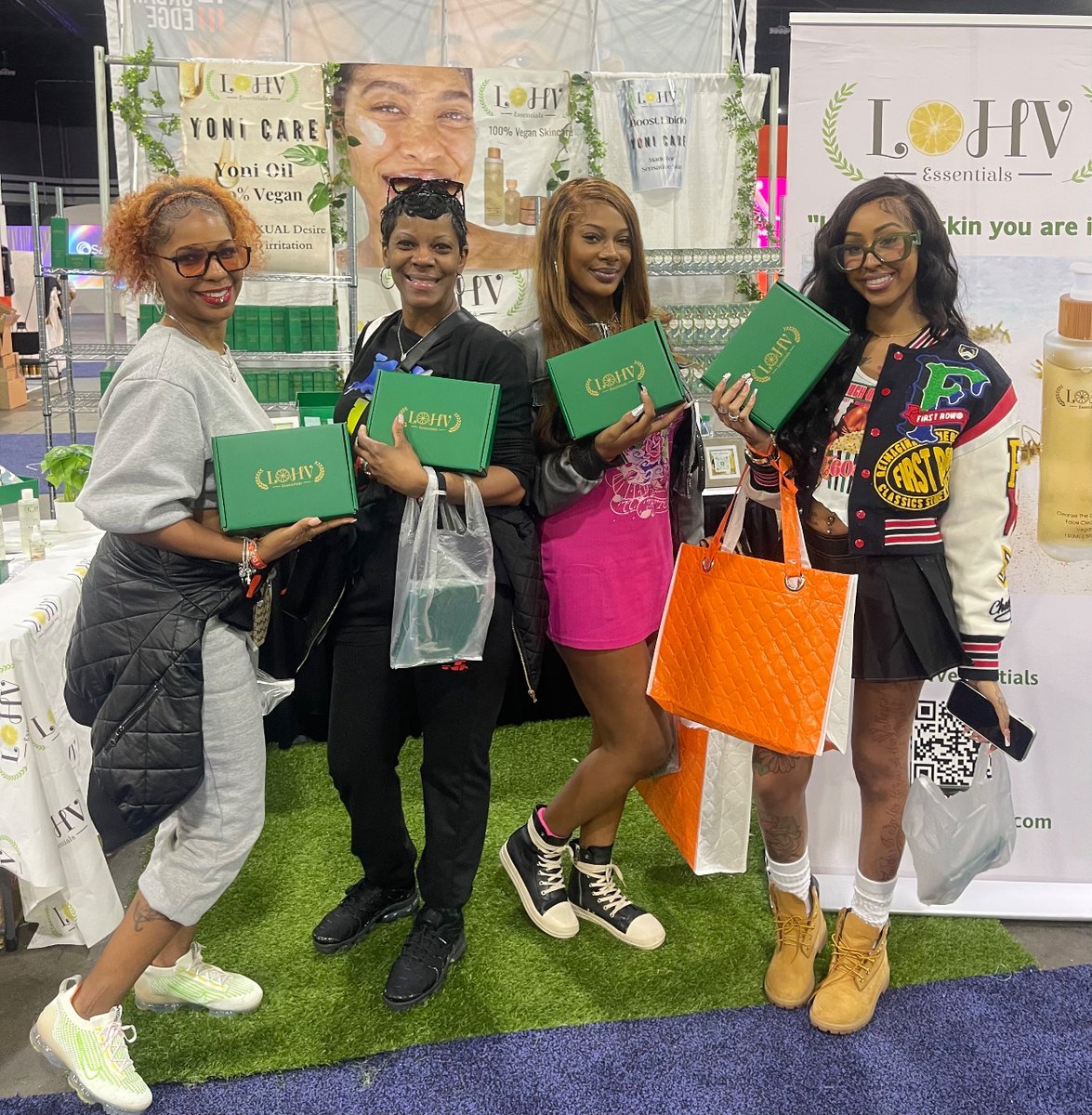 Lohvessentials's tweet photo. Spreading LOHV with the whole family. 🥰 "You get a skincare system!", "You get a skincare system!"  Fall in LOHV with your skin by adding our 100% Vegan Skincare System to your skin regimen.

Click the link in the bio to receive yours today on https://t.co/KkiKoOcdPq Enjoy!🥰🎉 https://t.co/zWJ3wjWbaI