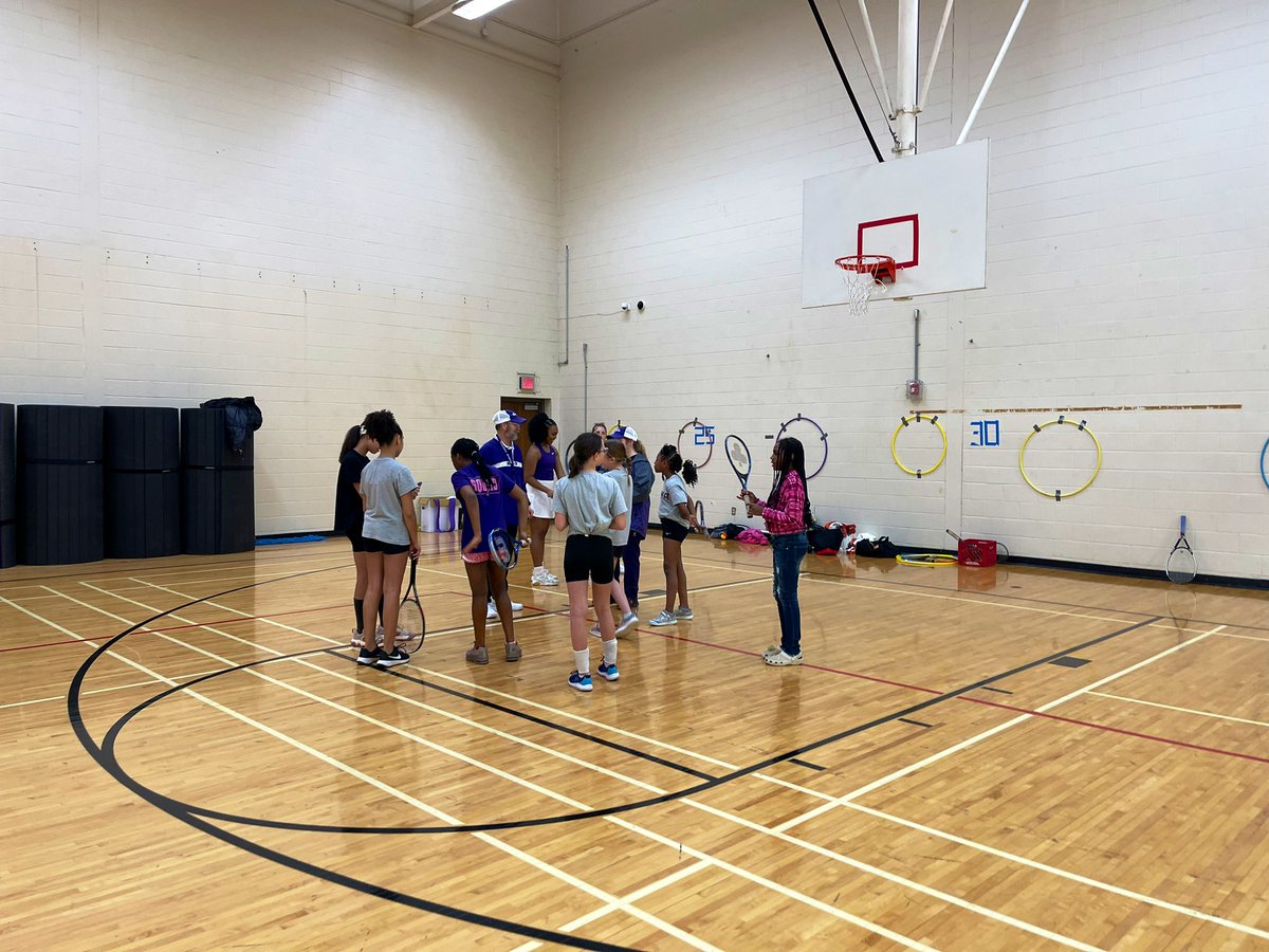 I cannot even begin to thank everyone who came out or helped with our girls sports clinic today!! We had an incredible turnout and so much fun ☺️