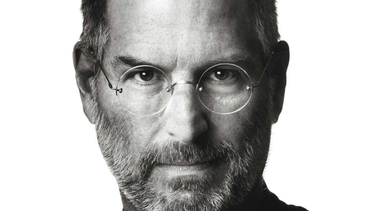 “Las personas que están lo suficientemente locas para pensar que pueden cambiar el mundo son las que lo hacen”. #SteveJobs