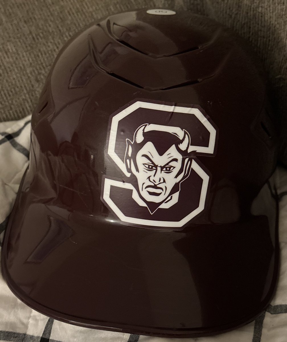 Pickel’s Helmet Builds tweet media