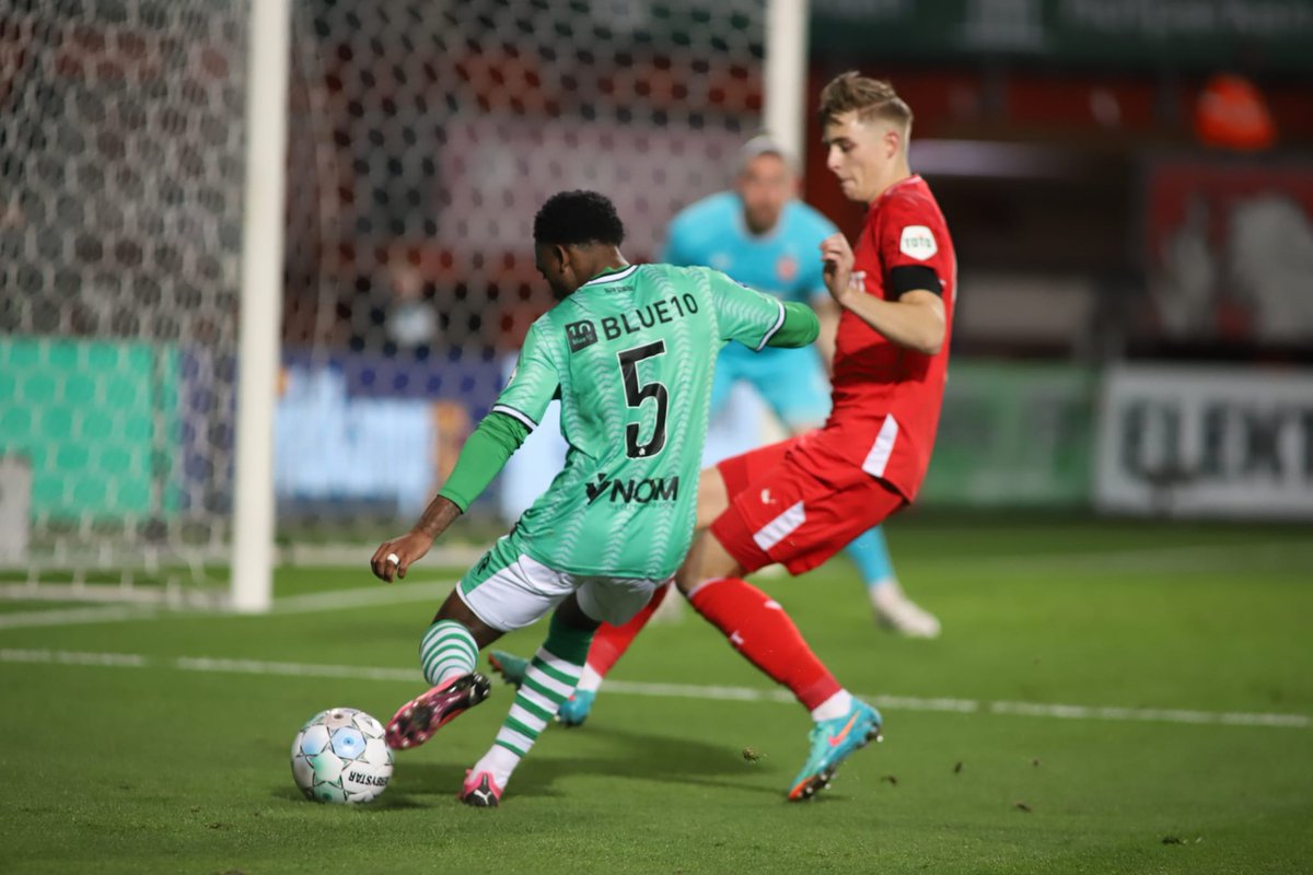 Mooie wedstrijd.  Met o.a..uitblinker Bruns! #twespa