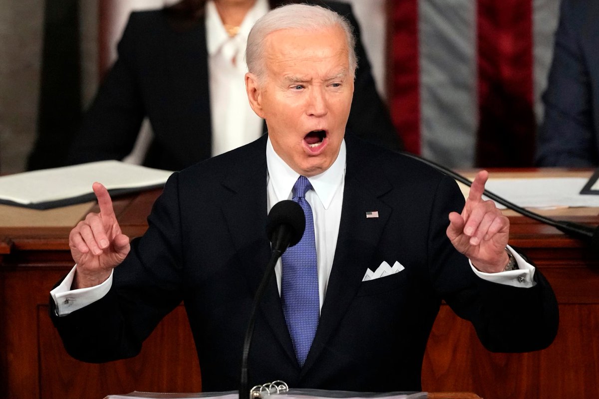 UHN_Plus's tweet photo. 🇺🇸 | ÚLTIMA HORA: Un psiquiatra que ha trabajado con pacientes ancianos con demencia, afirmó que Joe Biden exhibió signos de uso de estimulantes, para ocultar el declive cognitivo en su enérgico y agresivo discurso del Estado de la Unión el pasado jueves. — The Washington Times. https://t.co/Y7GJX32RDM