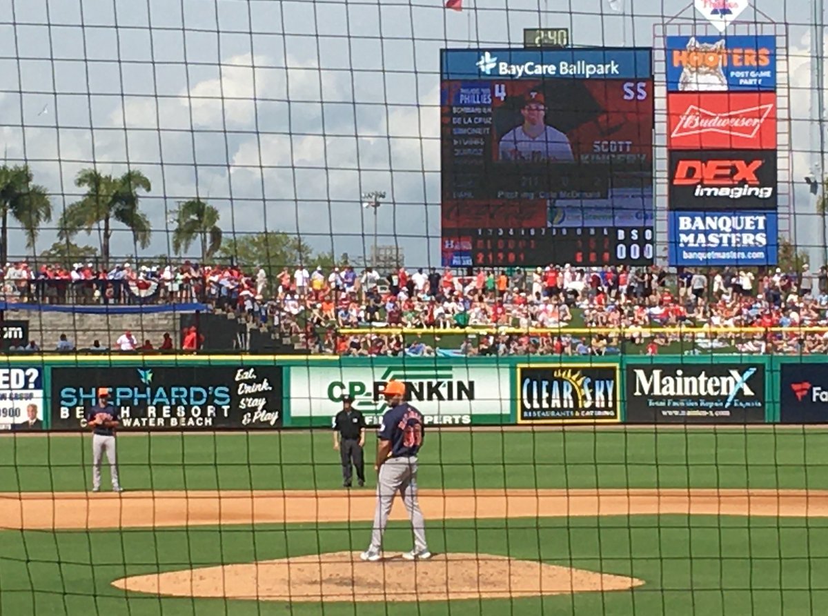 NHBaseball13's tweet image. It would have been fun to watch you face Schwarber but leaving him on deck with a 3-up-3-down inning in relief vs. the Phillies is a good day at the office!👍Congrats to New Hampton High School + @UIBaseball alum @mcdonald_cole in your 1st MLB Spring Training - keep it up, Cole!!