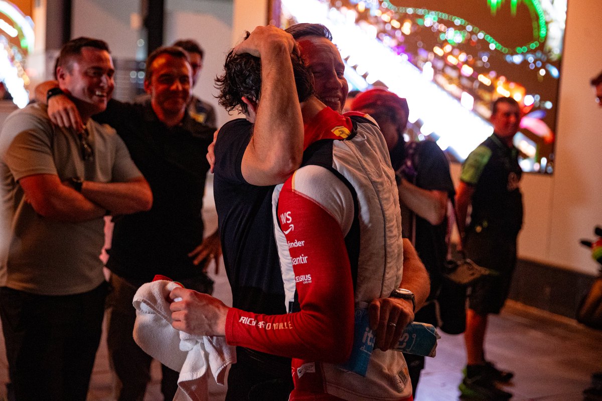 Proud of you, son 👨‍👦

#F1 #SaudiArabianGP <a href="/OllieBearman/">Ollie Bearman</a>