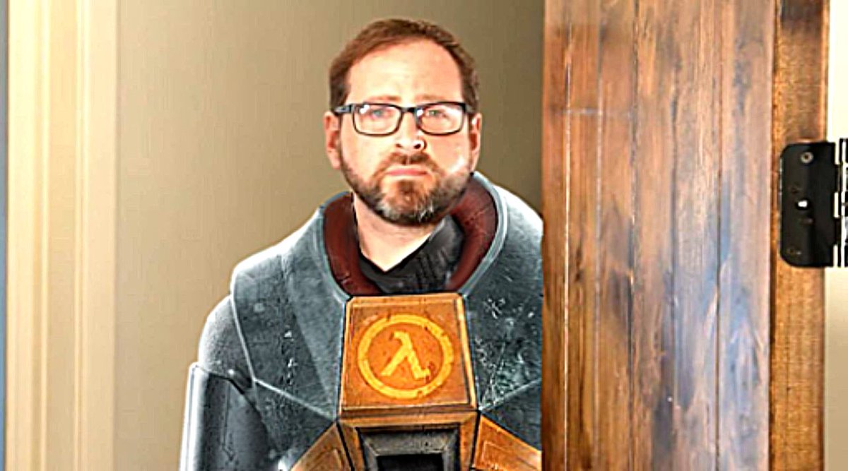 The FNAF Tracker tweet media