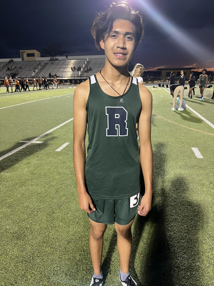 RangersTF's tweet photo. Triple Jump: Malik Nicks 🥇, Abiel Torres 🥈 , Jabari Burrell- 4th place PR
3200m: Ryan Rubio 🥈
#BuffRelays https://t.co/m7IJRugHzk