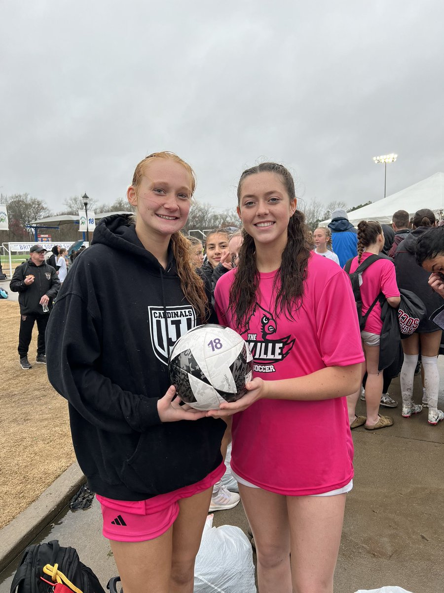 Emma Erickson tweet media