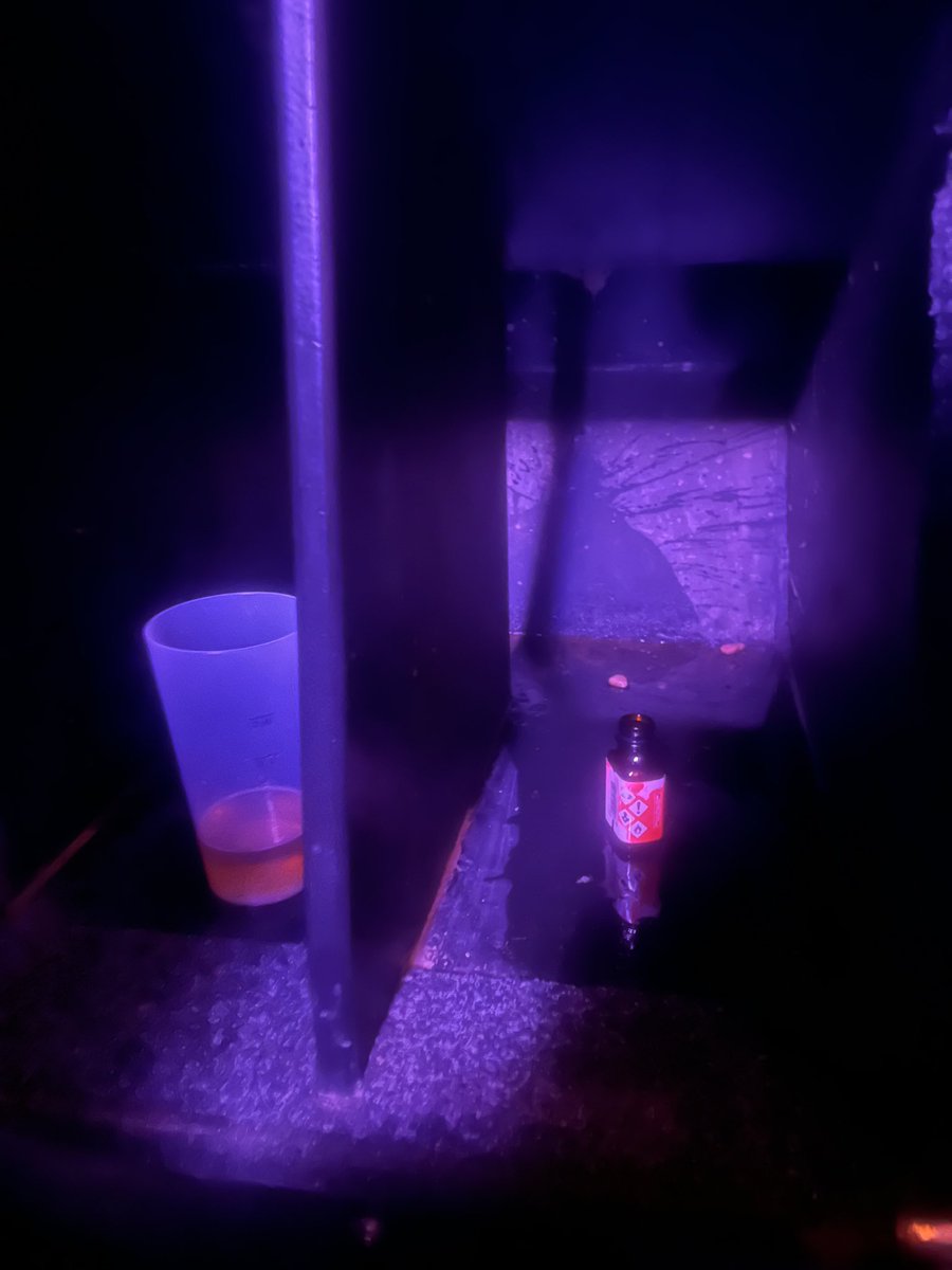 saxanapico's tweet photo. slabost pro inhalanty https://t.co/EflxwlNzYa