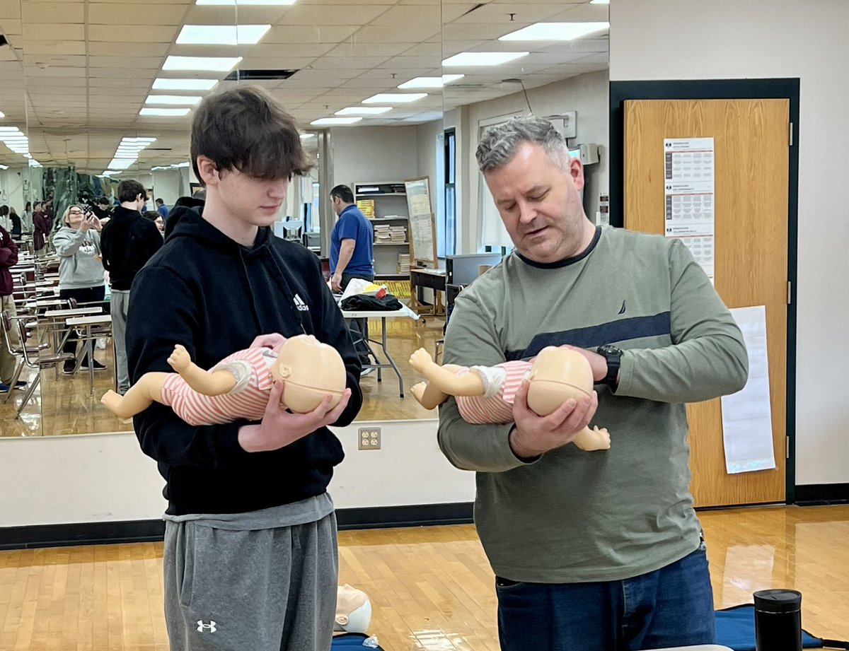 NHSramsHOSA's tweet photo. HOSA sponsored CPR &amp; AED certification class https://t.co/N3ePvSShIZ