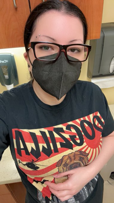 Getting X-rays done. https://t.co/1SzFNa1Igt<a href="/tag/smcontest"class="tags"><span>#smcontest</span></a>