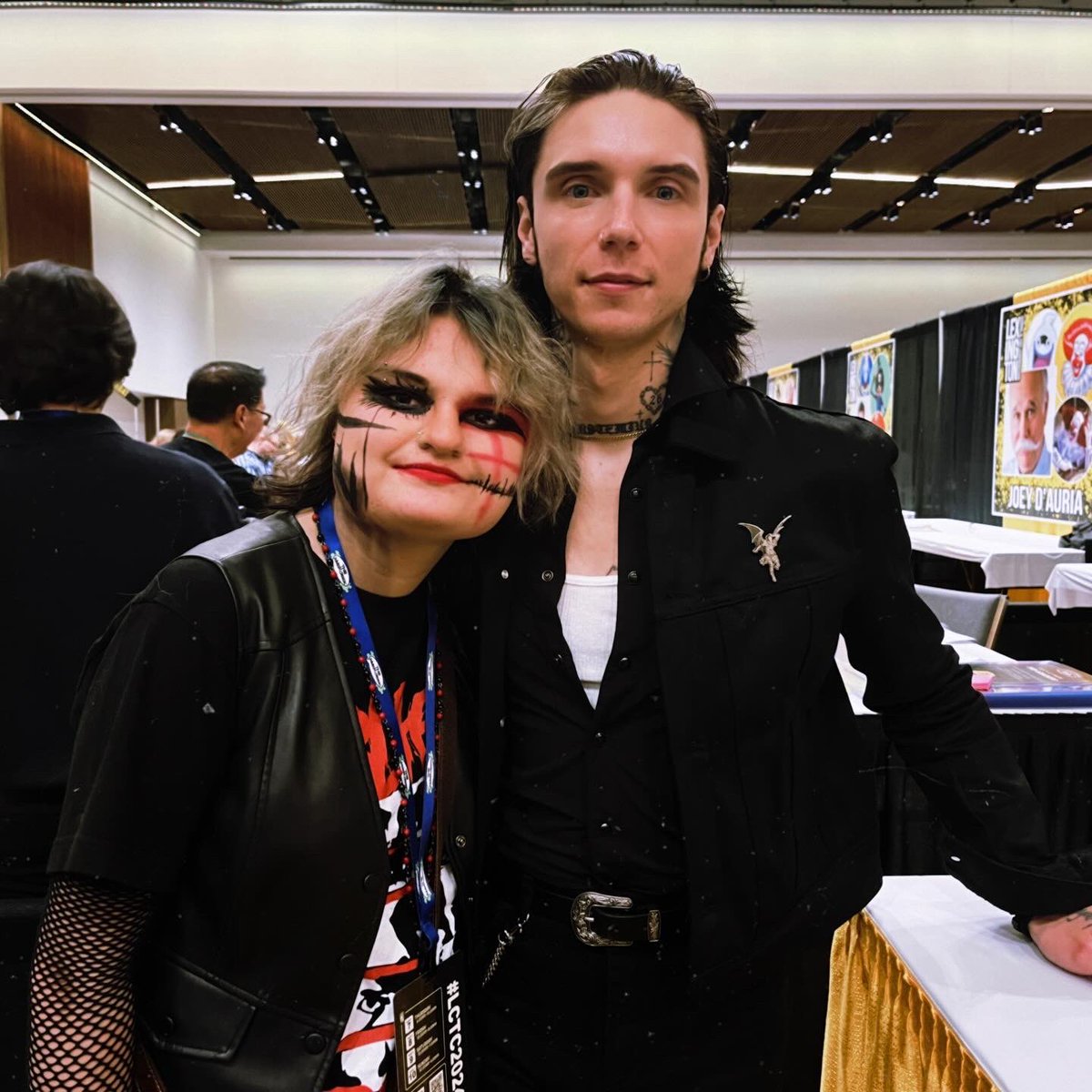 caffeinatednova's tweet image. Stitch these wounds with me tonight &amp;lt;3