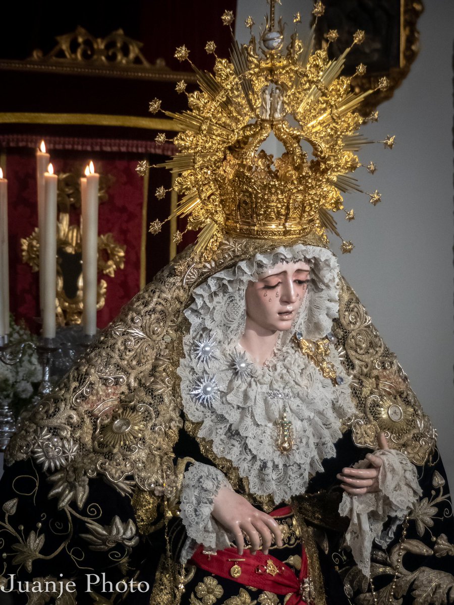 Sevilleando_'s tweet photo. Besamanos a la Virgen de la Estrella https://t.co/Q6VJKZny2t