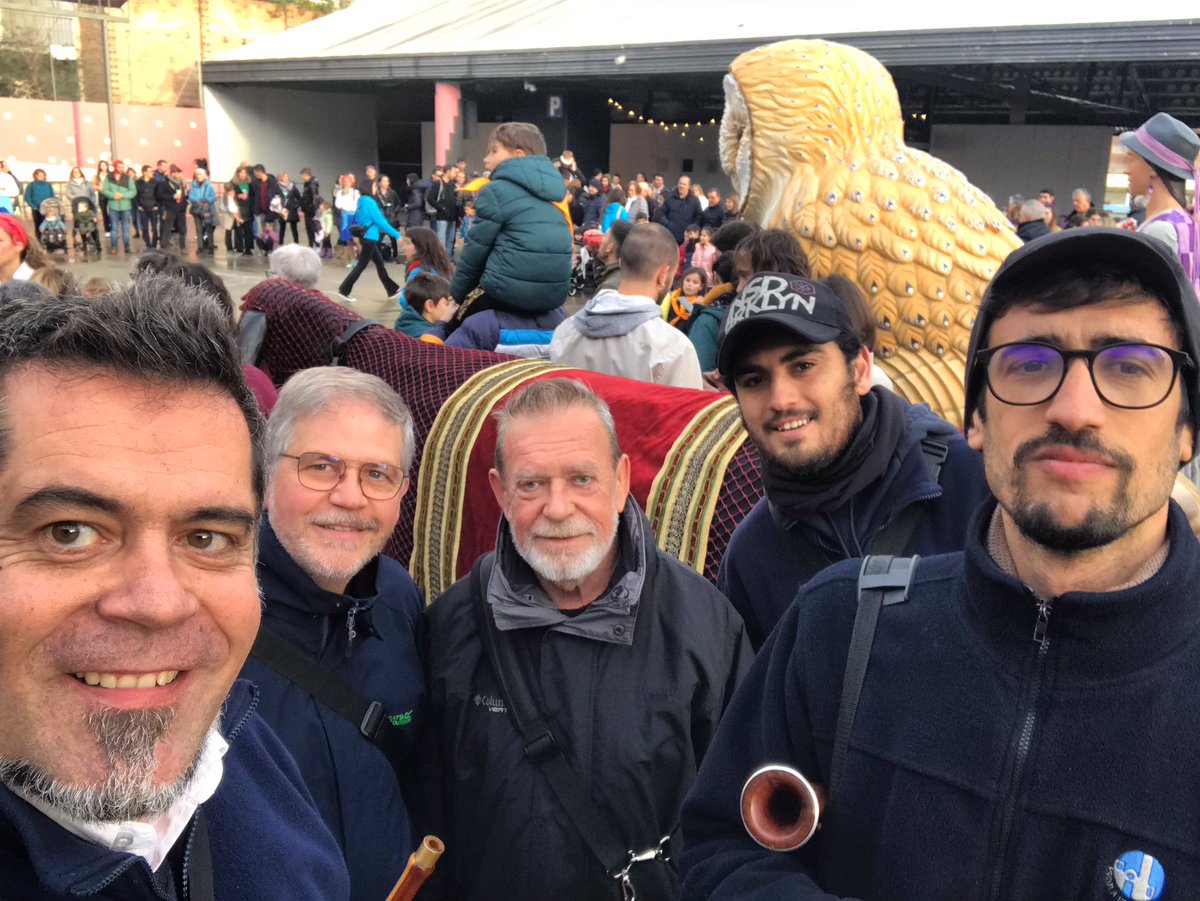 Un anys més participem de la GamVerrada a Tàrrega amb la Mulassa de Vilanova per celebrar e Dia de la Dona 💪🏻💪🏻💪🏻💪🏻
#diadeladona  #gralla #timbal #tradició #dinapontusenruta #escoladegrallersdesitges <a href="/escoladgrallers/">Escola de Grallers de Sitges</a>