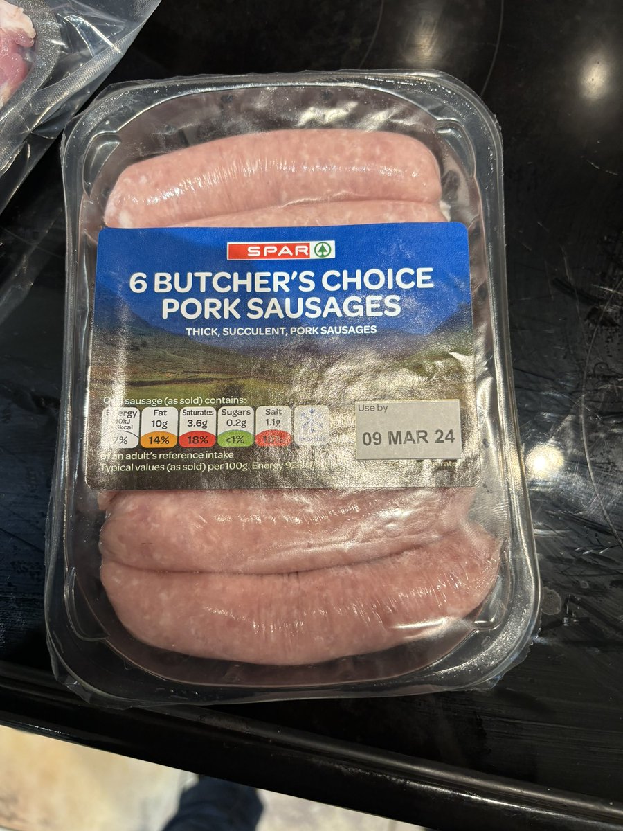 Disappointed to have a call from a customer asking us to drop our£for our #freerange #highwelfare sausages as they could get these for 1/2 the price (wholesale)
NO COUNTRY OF ORIGIN on packaging 🧐🤔
My reply- well yes we can 1/2price if we 1/2 meat content&fill full of shite 🙄