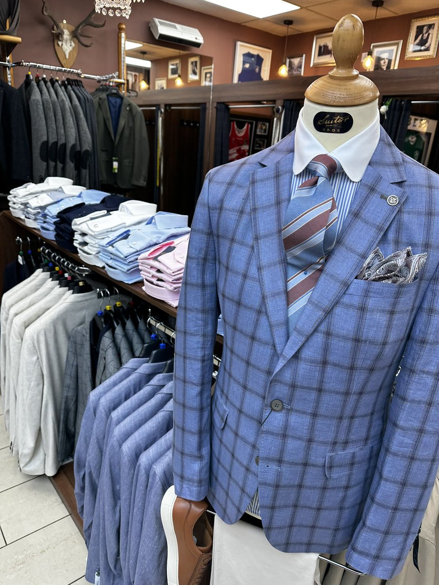 An outfit… fit for the Northern Irish Riviera… #SuitorBros #Tailoring #Belfast