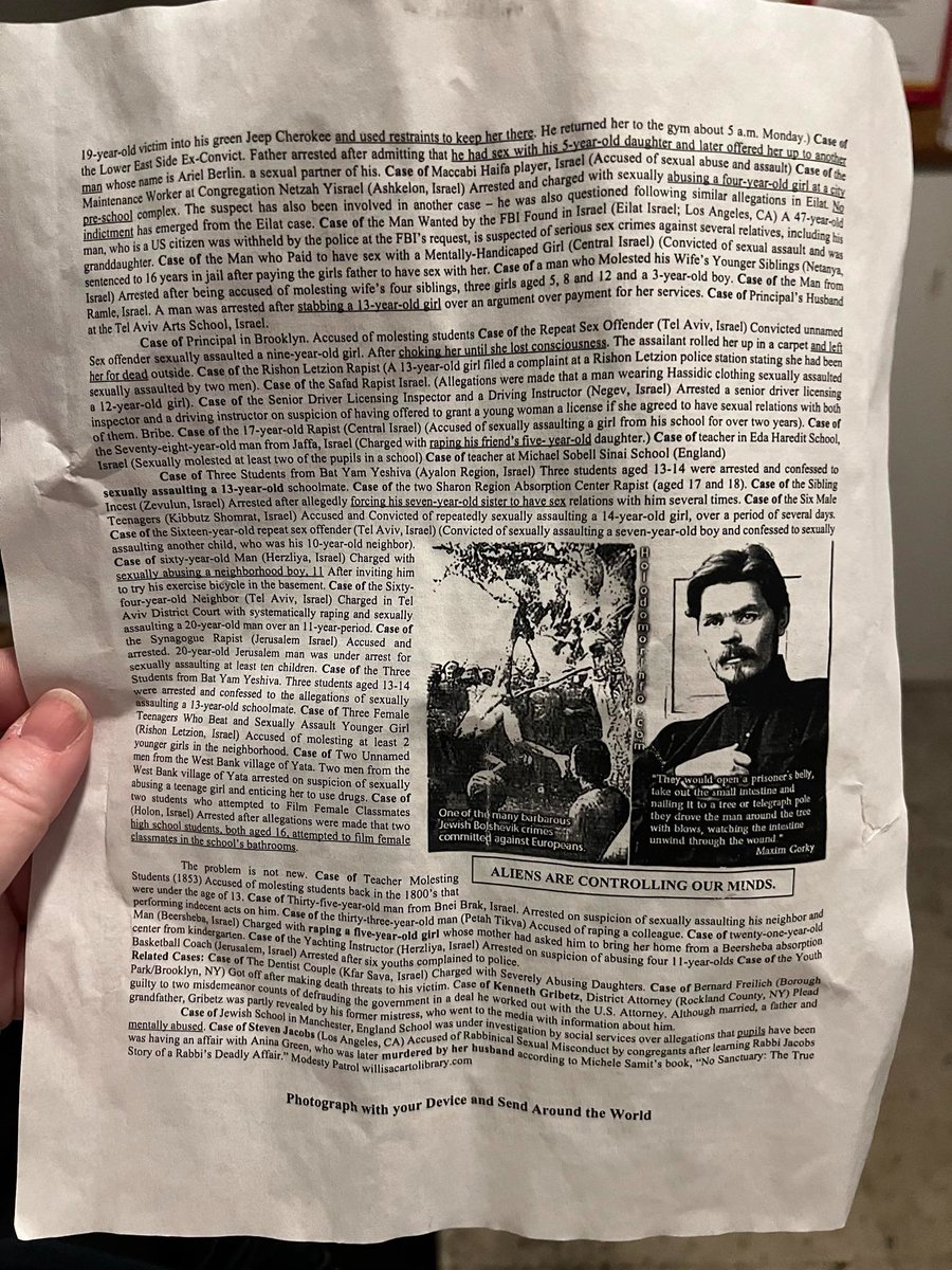 DorothyLisa_'s tweet photo. Someone went around the mall I work at and put these on everyone's cars last night https://t.co/Xv9jrkEtEN