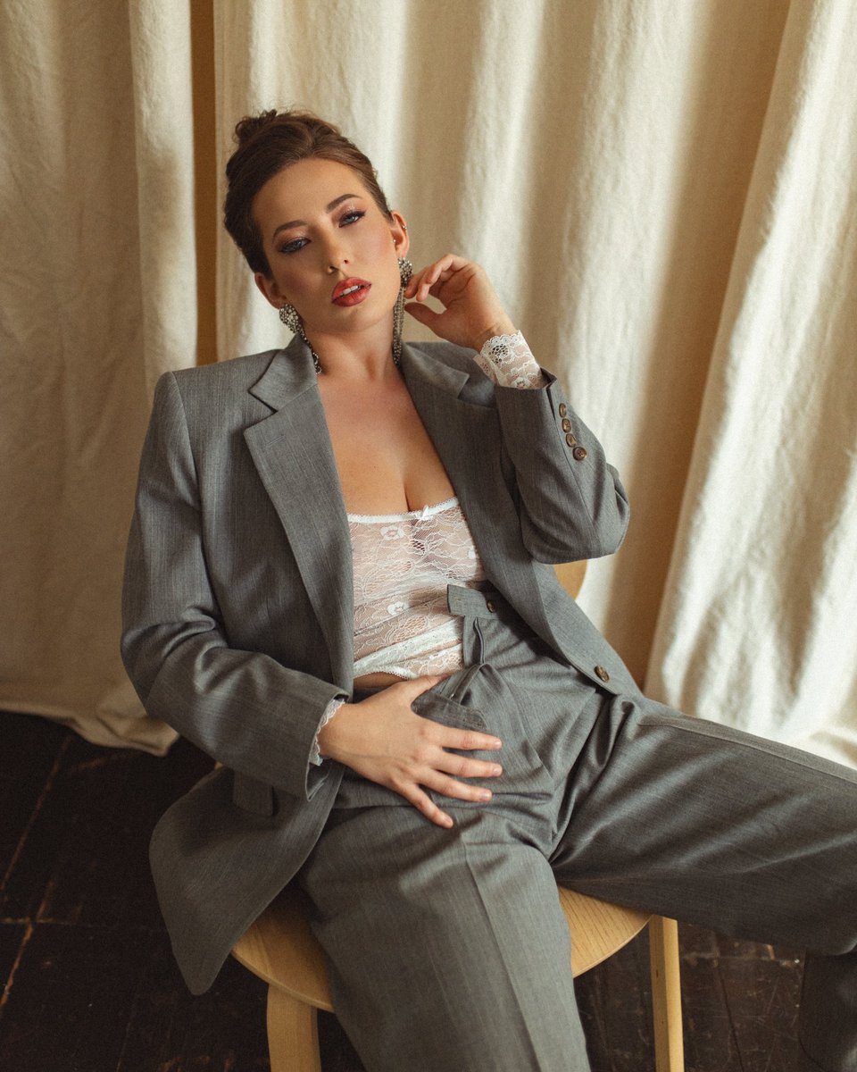 Todays insta posts making it onto here! What do you think? Magazine worthy? #fashion #GirlPower #bossbabe #calgary