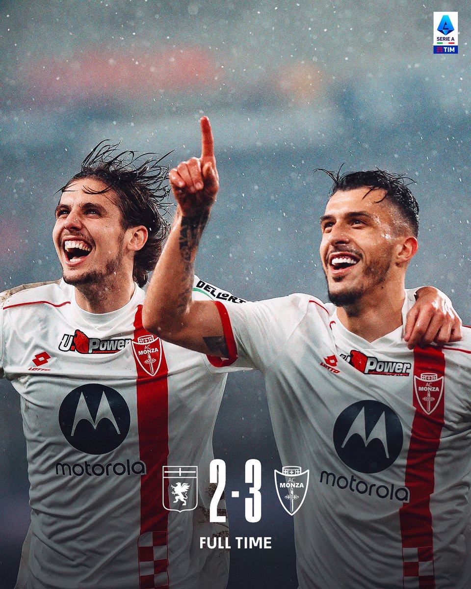 ACMonza's tweet photo. CHE VITTORIA 🔥⚪️❤️

#ACMonza #GenoaMonza #SerieATIM https://t.co/kxcnFgKjUf