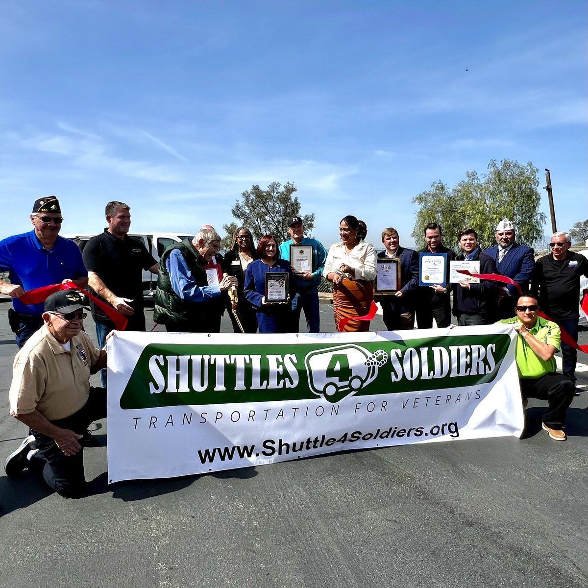 SenatorSeyarto's tweet photo. Had a great time celebrating the grand opening of Shuttles4Soldiers in Norco. They provide transportation services at no cost for our Veterans! 
Congratulations and thank you for serving the 32nd District! https://t.co/A70e6R2Ucf