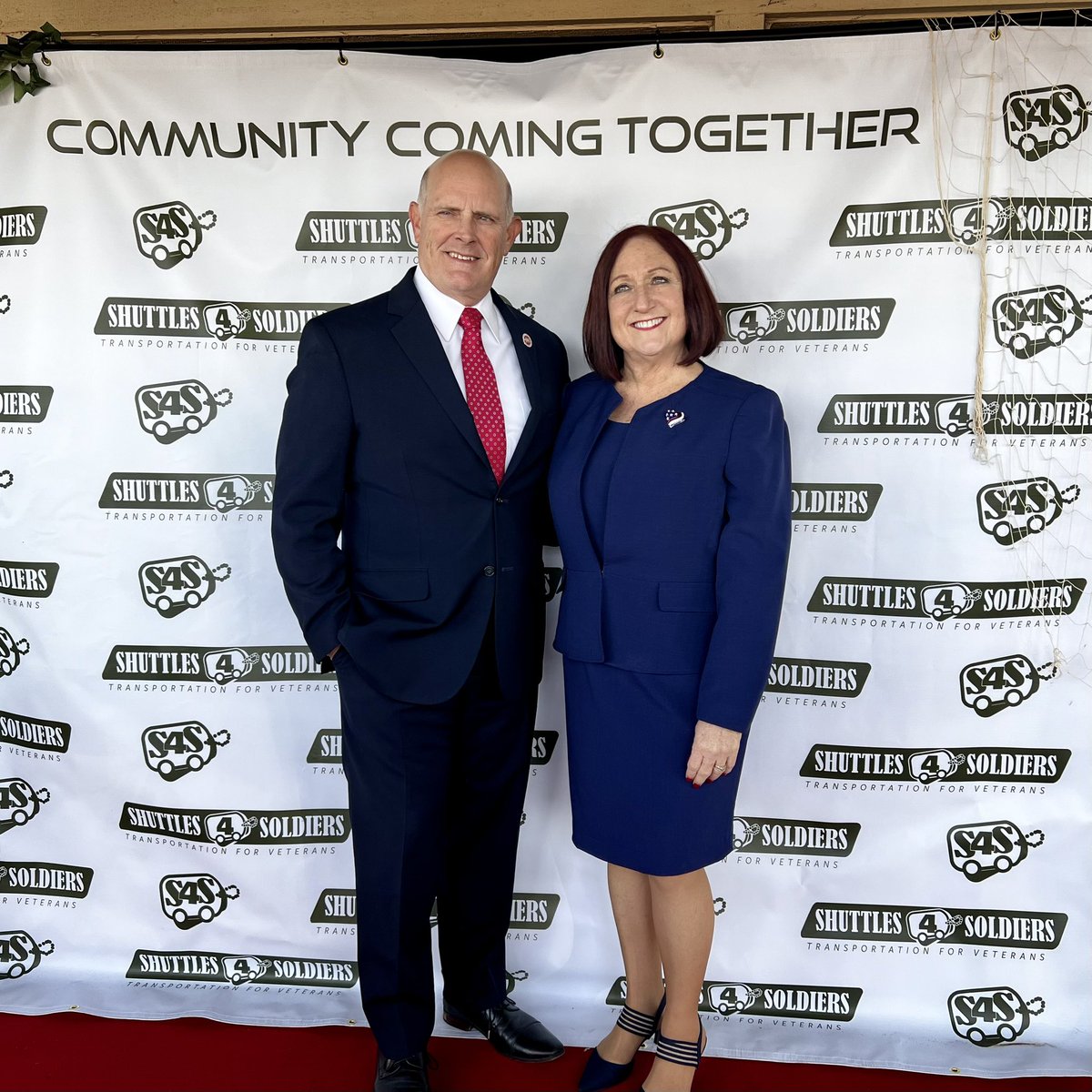 SenatorSeyarto's tweet photo. Had a great time celebrating the grand opening of Shuttles4Soldiers in Norco. They provide transportation services at no cost for our Veterans! 
Congratulations and thank you for serving the 32nd District! https://t.co/A70e6R2Ucf