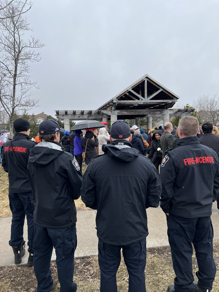 Ottawa Fire Services (@ottfire) on Twitter photo 