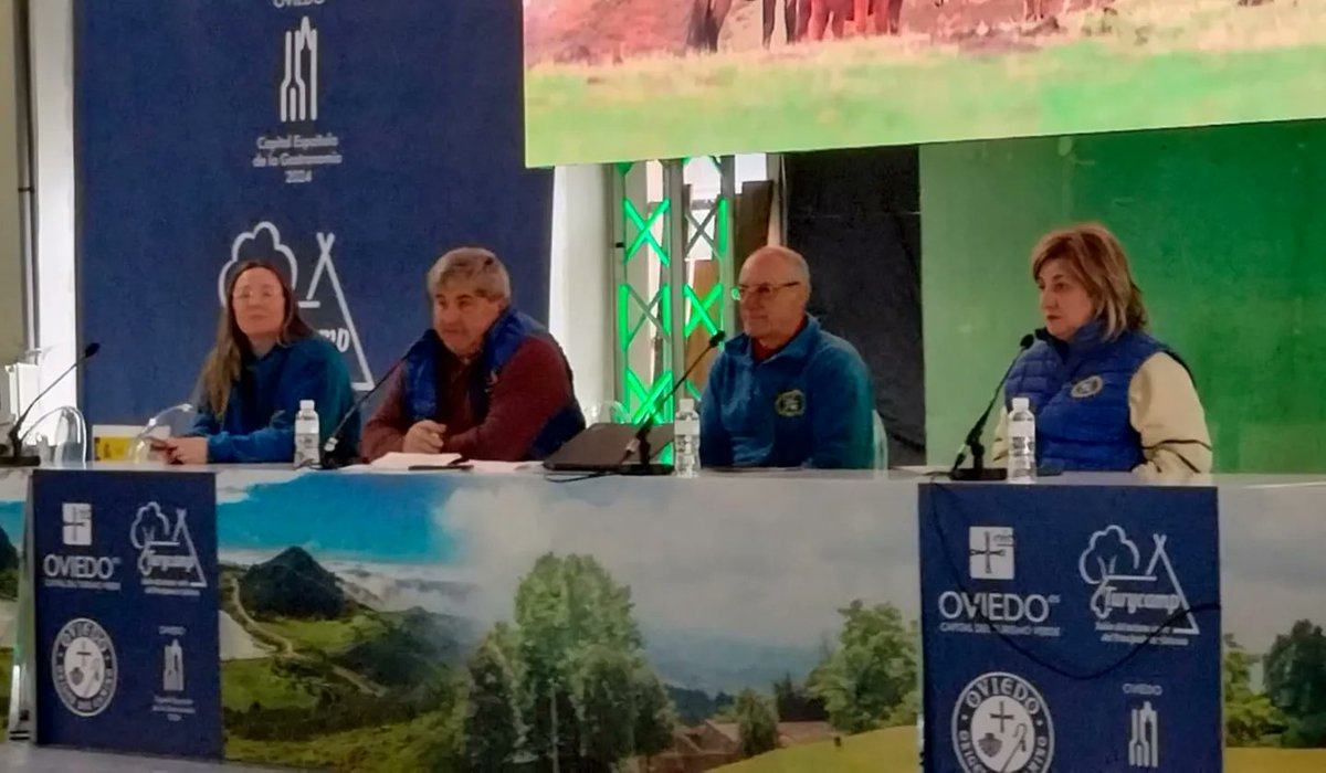 CAPAsturies's tweet photo. GRACIAS!!! Muchas gracias a todxs los que llenasteis la sala de @TurycampAst para escucharnos hablar sobre autocaravanismo responsable y sostenible. Da gusto trabajar cuando hay interés en conocer lo que hacemos y sobre todo apoyarnos. https://t.co/HiWGSUP5rf