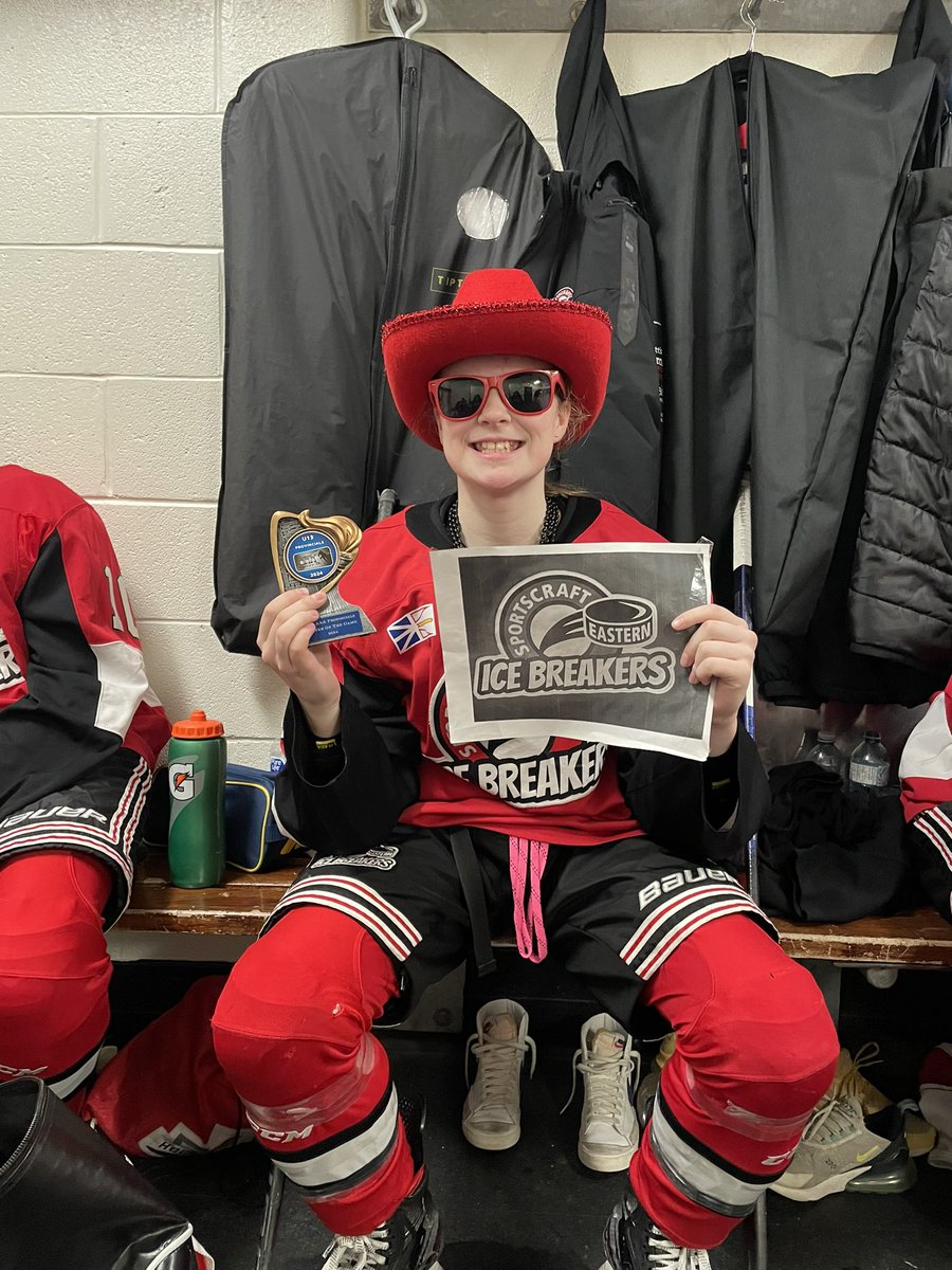 Sadie Sheppard broke a scoreless game in the 3rd period today’s leading to a 2-0 win for the Ice Breakers over the Western Warriors - Congrats Sadie!