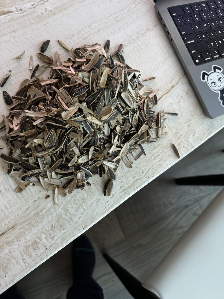 Gary Vaynerchuk tweet media