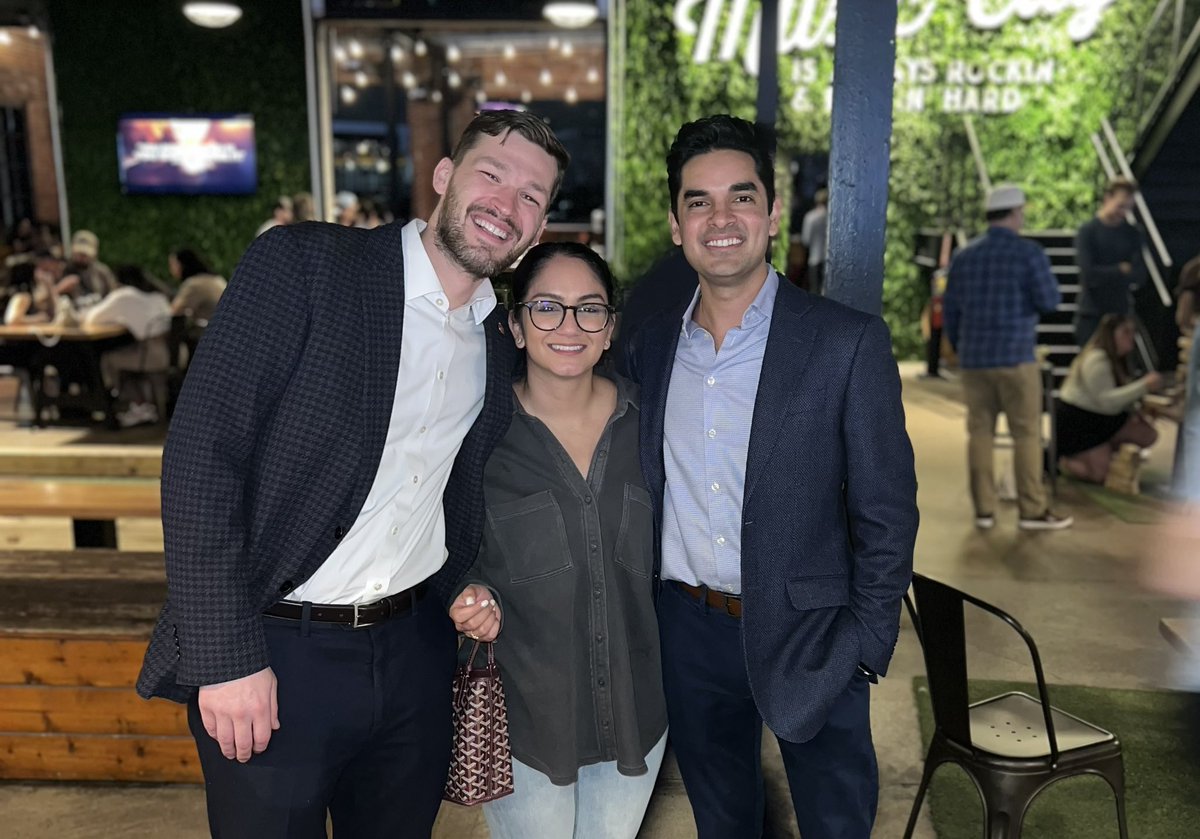 Rohan Bhalla (@rohanbhallamd) on Twitter photo Amazing <a href="/bostonsci/">Boston Scientific</a> prosthetic urology fellows course this weekend back in our old stomping ground!
#nonewfriends <a href="/_KochDoc/">George Koch</a> @kateh_014 <a href="/RuchikaTalwarMD/">Ruchika Talwar</a> Amazing <a href="/bostonsci/">Boston Scientific</a> prosthetic urology fellows course this weekend back in our old stomping ground!
#nonewfriends <a href="/_KochDoc/">George Koch</a> @kateh_014 <a href="/RuchikaTalwarMD/">Ruchika Talwar</a>