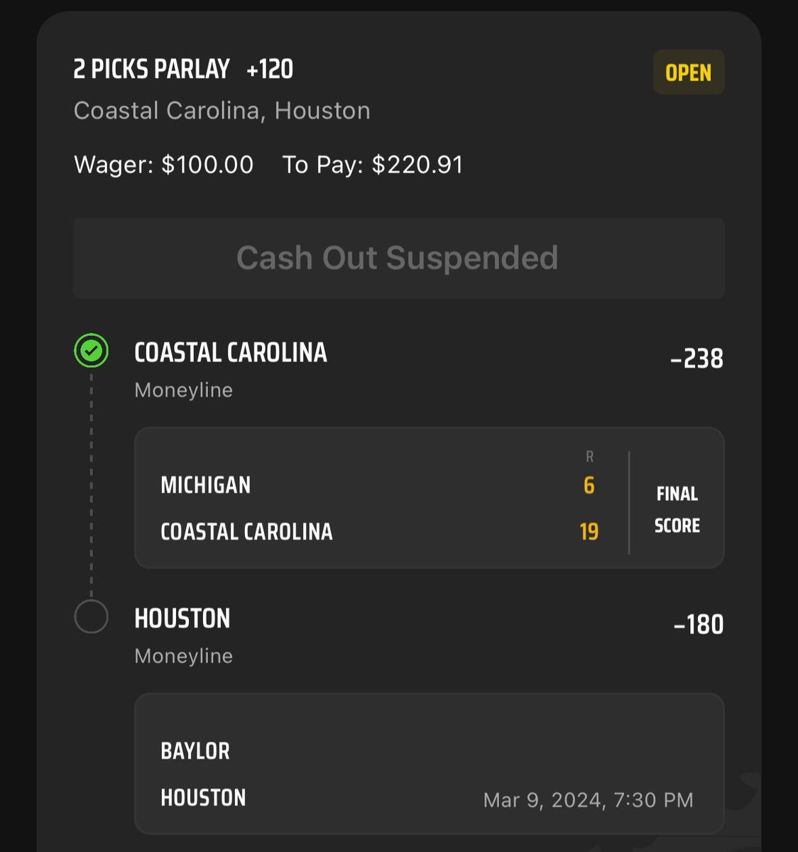 CPTwoThirds's tweet photo. 3 in a row for Twitter? 
(I'm not waiting an hour for @DKSportsbook to grade it a winner) 

#GoCoogs 
#ChantsUp https://t.co/SAbGjuYjUx