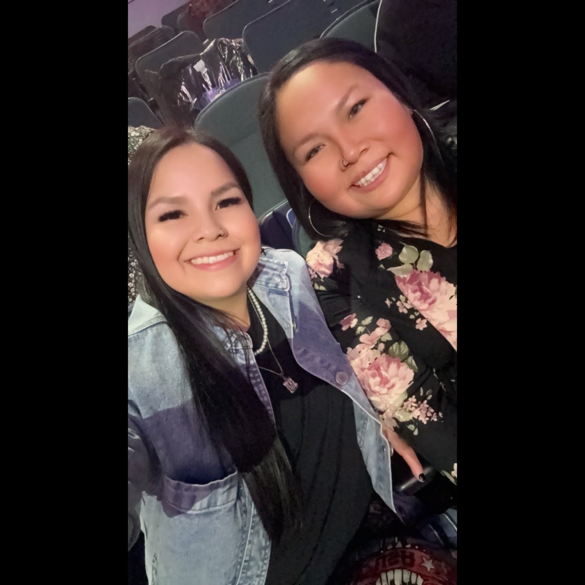Creightz11's tweet photo. My best friend 🩷 #BSCALGARY https://t.co/3DBVxHhoqo